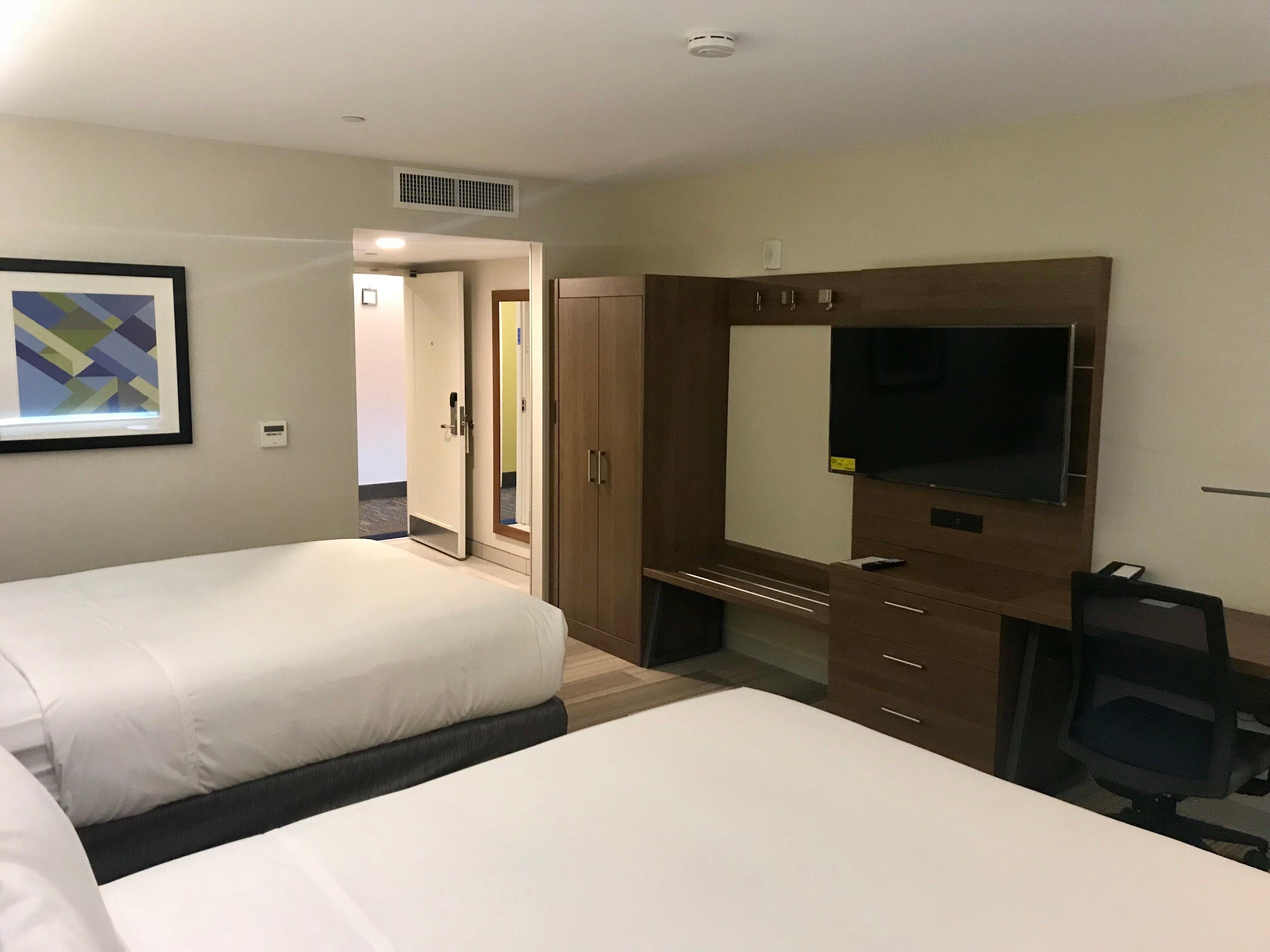 Holiday Inn Express Hotel & Suites Pasadena-Colorado Boulevard, An Ihg Hotel Extérieur photo