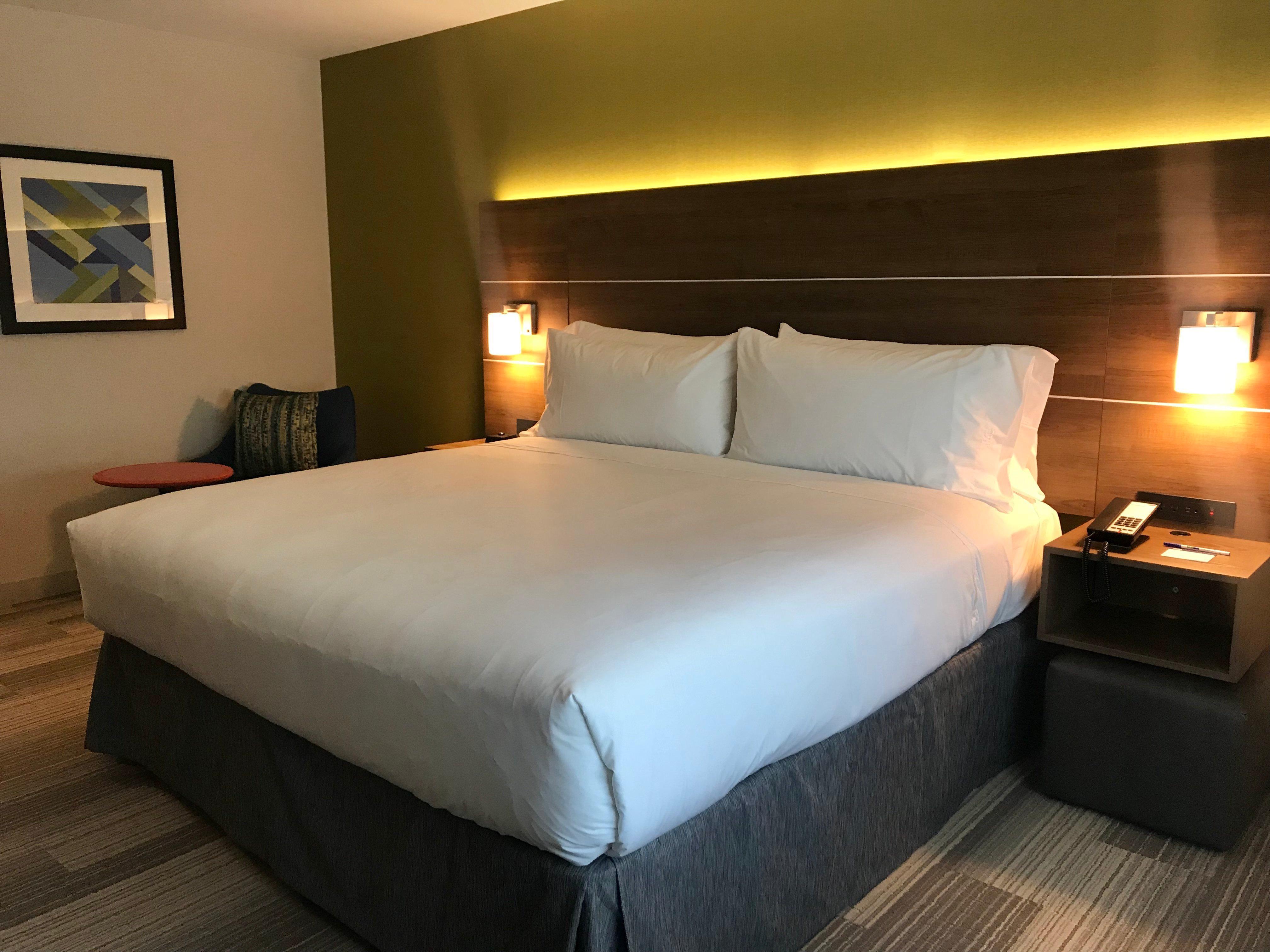 Holiday Inn Express Hotel & Suites Pasadena-Colorado Boulevard, An Ihg Hotel Extérieur photo