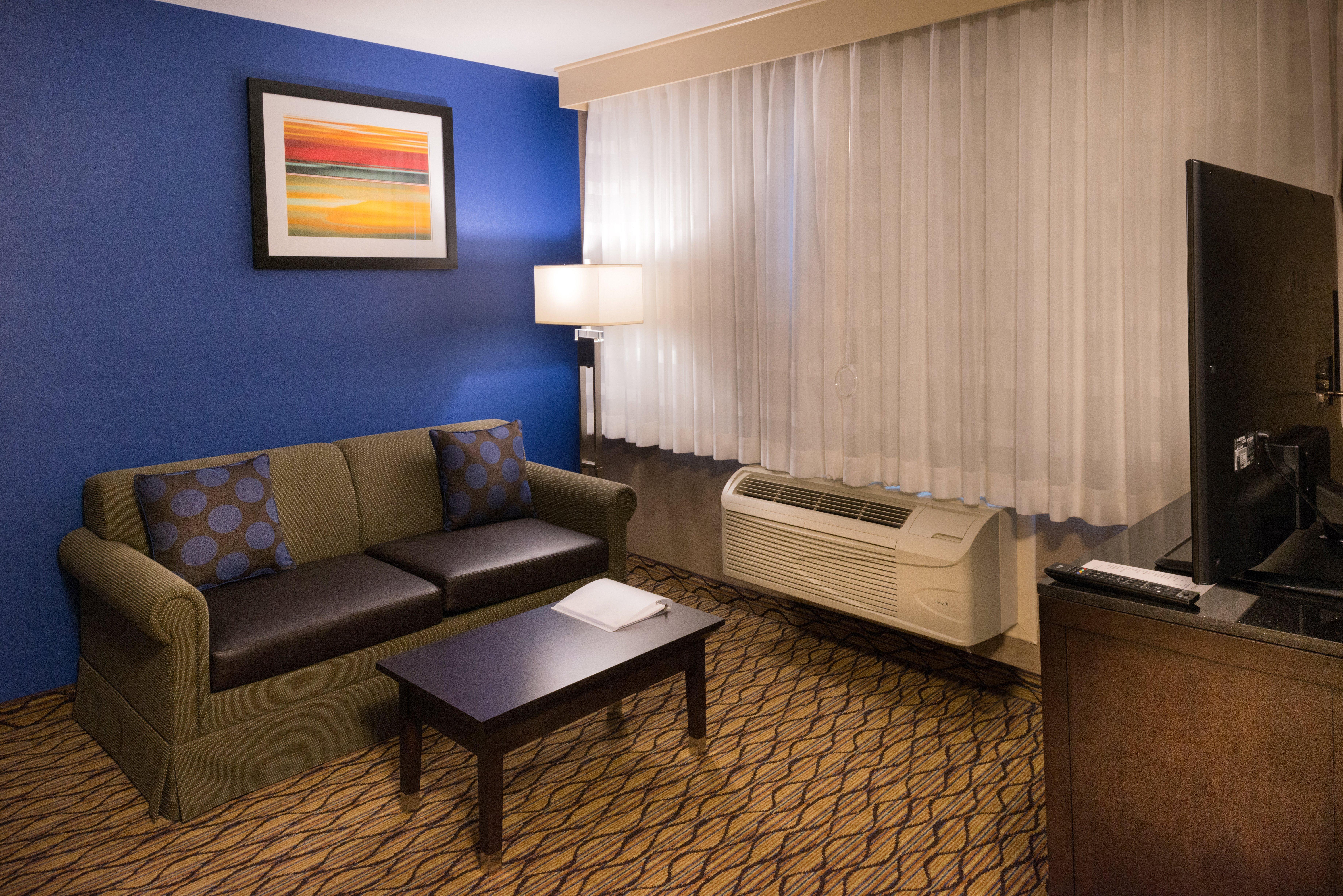 Holiday Inn Express Hotel & Suites Pasadena-Colorado Boulevard, An Ihg Hotel Extérieur photo