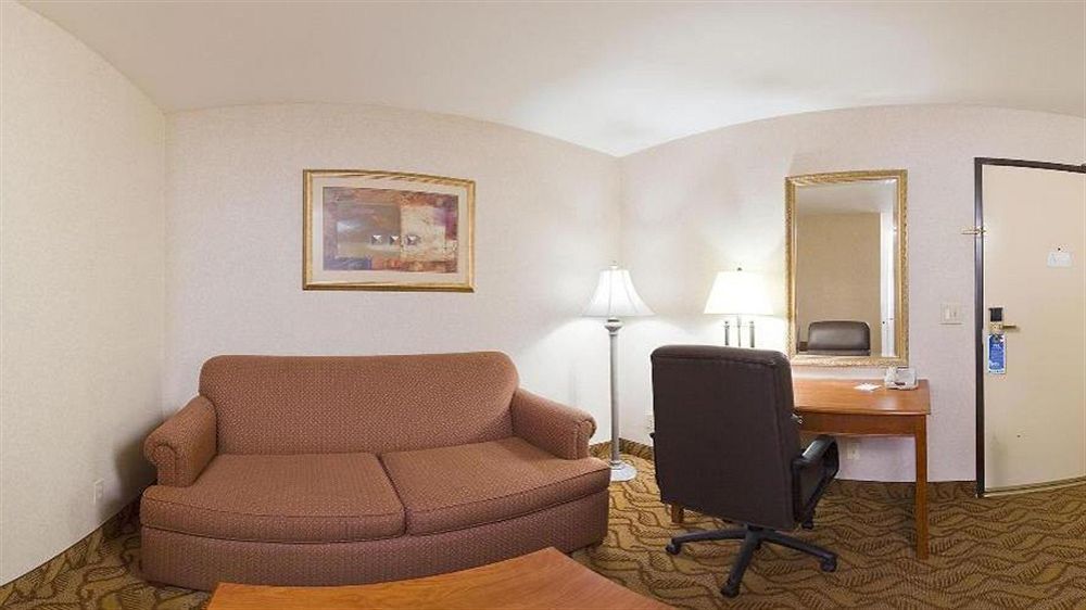 Holiday Inn Express Hotel & Suites Pasadena-Colorado Boulevard, An Ihg Hotel Extérieur photo